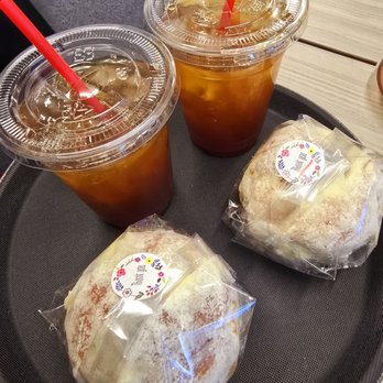 1040 Cafe - Lebanese jallob & Taro brioche - Coffee & Tea Near Me - Aurora, Colorado