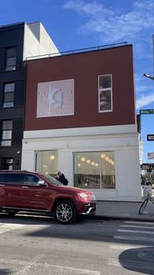 Glossier Brooklyn by null