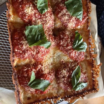 Tralia Pizza - Classic Chicago style - Pizza Near Me - Sarasota, Florida Tralia Pizza - Classic Chicago style - Pizza Near Me - Sarasota, Florida