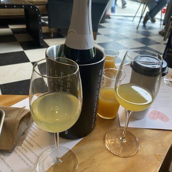 Chandlers - Mimosas - Coffee & Tea Near Me - Greensboro, North Carolina Chandlers - Mimosas - Coffee & Tea Near Me - Greensboro, North Carolina