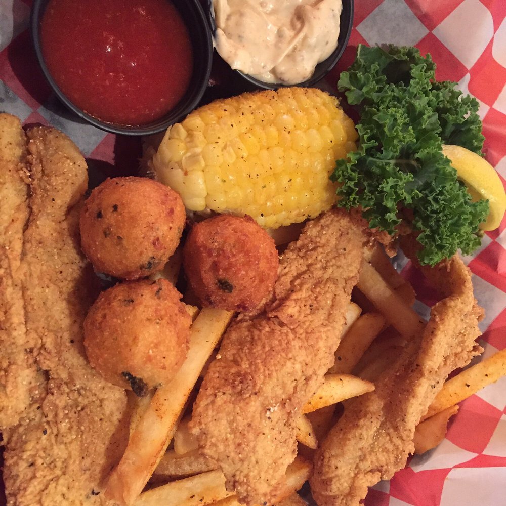 Razzoo's Cajun Cafe - Fried cat basket $11.39 - Cajun/Creole Near Me - Irving, Texas Razzoo's Cajun Cafe - Fried cat basket $11.39 - Cajun/Creole Near Me - Irving, Texas