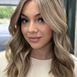 Julienne Castro Hair - Blonde babylights