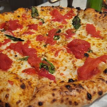 Benny's Big Time Pizzeria - Pizza Near Me - Wilmington, North Carolina