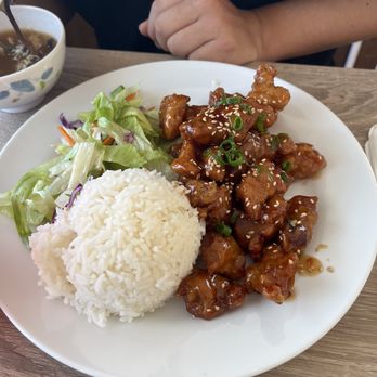 Peppercorn Spice House - Korean Chicken - Noodles Near Me - Keaau, Hawaii