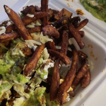 Man vs Fries - extremely burnt Carne Asada Fries - Food Delivery Services Near Me - Portland, Oregon