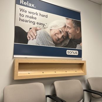 Sonus Hearing Care Professionals - Waiting room seats 6 people - Audiologist Near Me - Long Beach, California Sonus Hearing Care Professionals - Waiting room seats 6 people - Audiologist Near Me - Long Beach, California