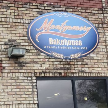 Montgomery Bakehouse - the front of the building - Bakeries Near Me - Conroe, Texas Montgomery Bakehouse - the front of the building - Bakeries Near Me - Conroe, Texas