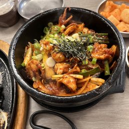 Spicy Octopus Hotpot