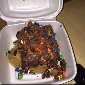 Insomnia Cookies - Soo good brownie a la mode - Desserts Near Me - Champaign, Illinois Insomnia Cookies - Soo good brownie a la mode - Desserts Near Me - Champaign, Illinois
