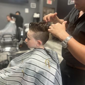 Bardonia Barbershop - Barbers Near Me - Bardonia, New York Bardonia Barbershop - Barbers Near Me - Bardonia, New York