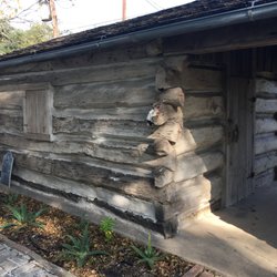 Dewitt County Historical Museum