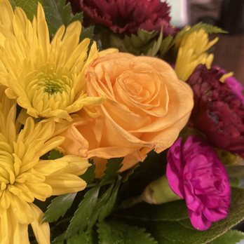 Mandarin Orchid House - Freshly delivered flowers that are supposed to be a purple arrangement for a birthday. - Florists Near Me - Kingman, Arizona Mandarin Orchid House - Freshly delivered flowers that are supposed to be a purple arrangement for a birthday. - Florists Near Me - Kingman, Arizona