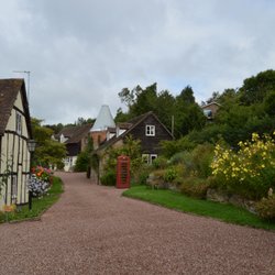 Whitewells Farm Cottages - Whitewells drive