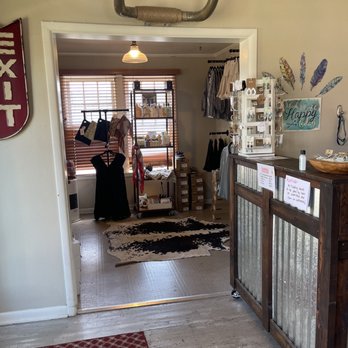 The Gypsy Barn Boutique - Accessories Near Me - Prineville, Oregon The Gypsy Barn Boutique - Accessories Near Me - Prineville, Oregon