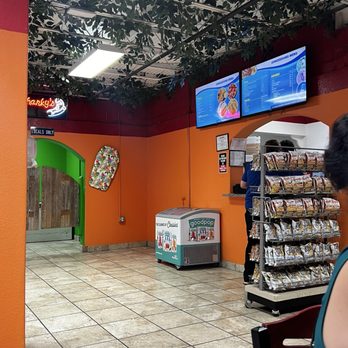 San Antonio Aquarium - Cafe - Aquariums Near Me - Leon Valley, Texas San Antonio Aquarium - Cafe - Aquariums Near Me - Leon Valley, Texas
