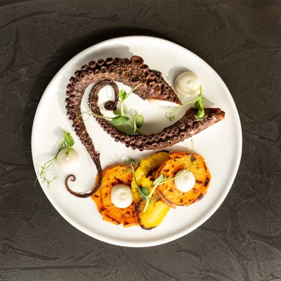 Mutiny in the Heights by null