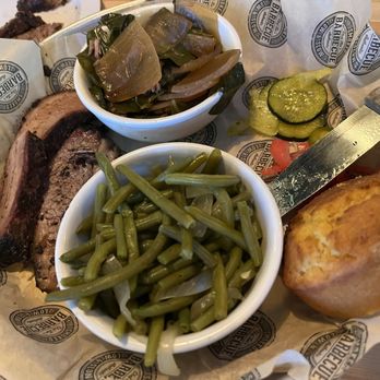 Del's Hideout - Brisket and green beans - Barbeque Near Me - San Diego, California Del's Hideout - Brisket and green beans - Barbeque Near Me - San Diego, California