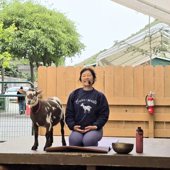 Lemos Farm - The instructor and her assistant. - Amusement Parks Near Me - Half Moon Bay, California
