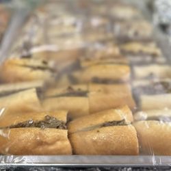 Luigi's Pizza & Pasta - Tray cheesesteak
