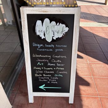 Local Finds - Sign - Art Galleries Near Me - Carefree, Arizona
