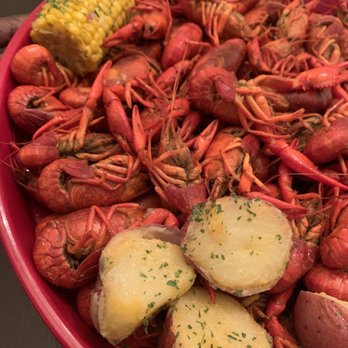 Wallie's Seafood - Seafood Near Me - Houston, Texas