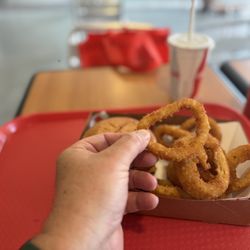 Betty’s Burgers - Onion Rings