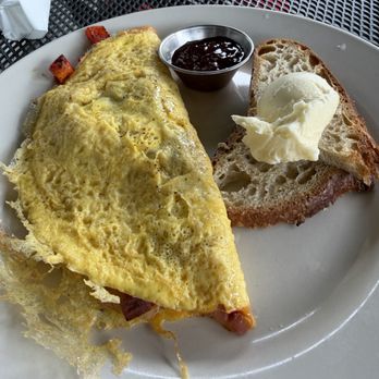 Frothy Monkey - Broadbent Omelette - Coffee & Tea Near Me - Nashville, Tennessee