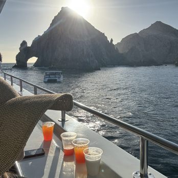 SunRider - Drinks and the arch! - Snorkeling Near Me - Cabo San Lucas, BCS SunRider - Drinks and the arch! - Snorkeling Near Me - Cabo San Lucas, BCS