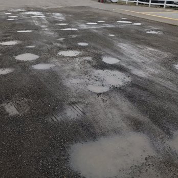 Stewart Road Fastbreak - Lots of pot holes - Muscatine, Iowa Stewart Road Fastbreak - Lots of pot holes - Muscatine, Iowa