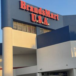BrandsMart USA