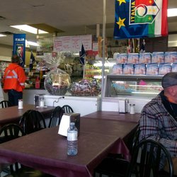 Di Giovanni Bakery