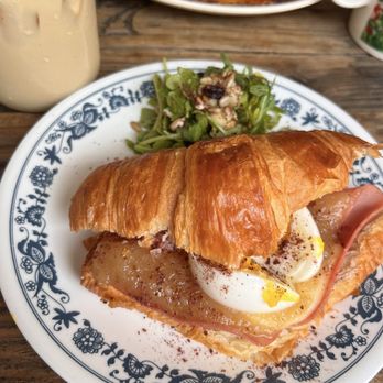 Lightwave Coffee and Kitchen - French O - Breakfast & Brunch Near Me - Monte Rio, California Lightwave Coffee and Kitchen - French O - Breakfast & Brunch Near Me - Monte Rio, California