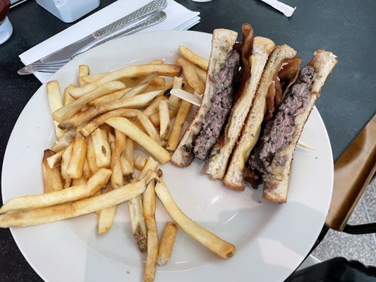 Cool River Cafe by null