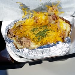 LawLers Barbecue - Potato with pork