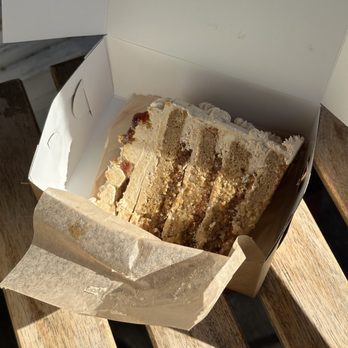 Red Gate Bakery - Fig Newton Cake - Bakeries Near Me - New York, New York Red Gate Bakery - Fig Newton Cake - Bakeries Near Me - New York, New York