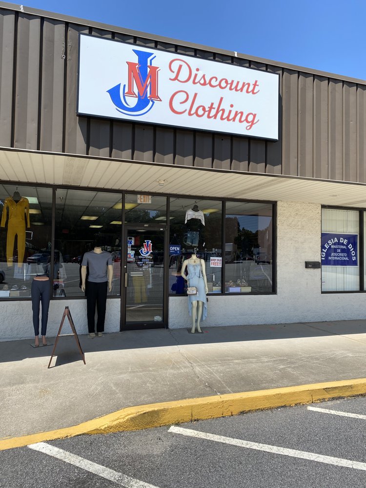 JM DISCOUNT CLOTHING Updated July 2024 109 Photos 259 Temple Ave
