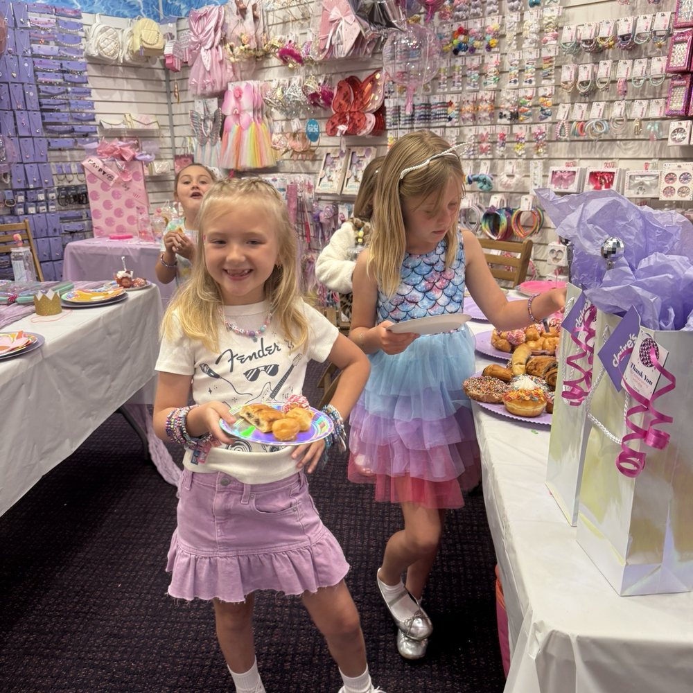 Claire's Accessaries - Accessories Near Me - Santa Ana, California