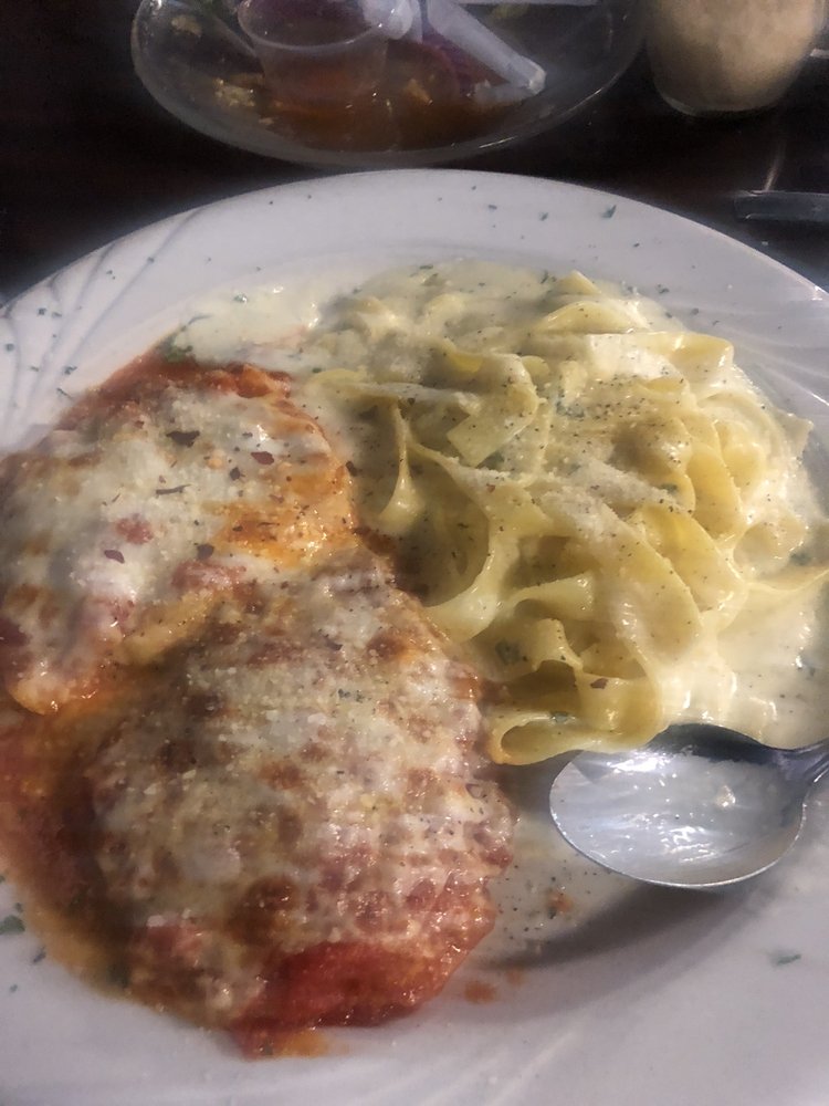 NAPOLIS ITALIAN RESTAURANT Updated October 2024 18 Photos & 51