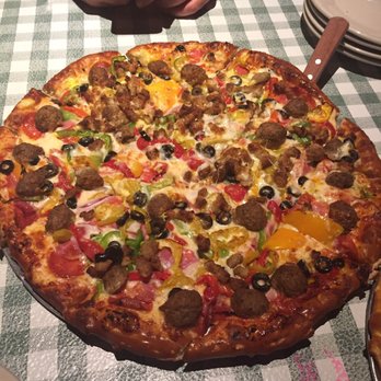 Peppers Pizzeria - Kitchen sink - Pizza Near Me - Houma, Louisiana Peppers Pizzeria - Kitchen sink - Pizza Near Me - Houma, Louisiana