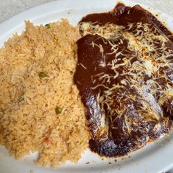 Tlaquepaque Restaurant - Enchiladas de Mole 5/8/23