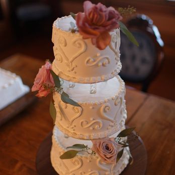 Shirley Resnick: The Cake Lady - As beautiful as this cake is, it tastes even better! Thanks, Shirley! - Caterers Near Me Shirley Resnick: The Cake Lady - As beautiful as this cake is, it tastes even better! Thanks, Shirley! - Caterers Near Me