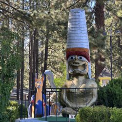 Magic Carpet Golf - Terrifying but amazing!