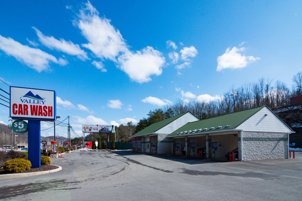 VALLEY 247 CAR WASH Updated July 2024 23 Photos 1685 Valley Rd