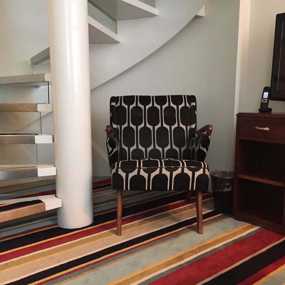 Hotel DeBrett - Lower level - Hotels Near Me - Auckland, AUK