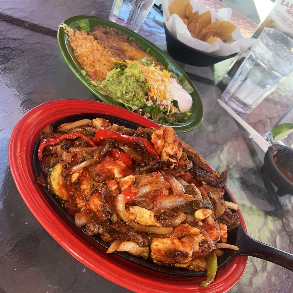 Cafe Sabor - Combo fajitas - Mexican Near Me - Logan, Utah Cafe Sabor - Combo fajitas - Mexican Near Me - Logan, Utah