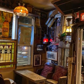 Karma Brew - Inside - Bars Near Me - Sacramento, California Karma Brew - Inside - Bars Near Me - Sacramento, California