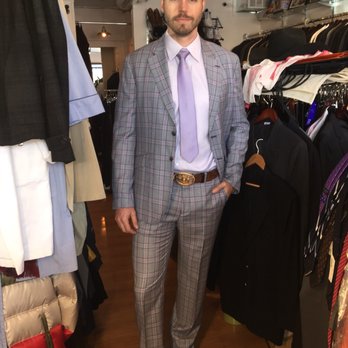 Armani Wells - Claudia worked her magic here. Really looking forward to walking the carpet at my event on the weekend. - Used, Vintage & Consignment Near Me - Studio City, California
