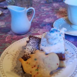 The Talking Teacup