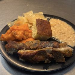 Pot Luck Cafe