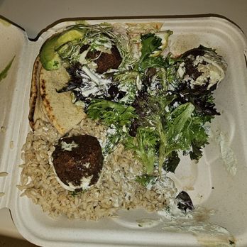 Earth Aloha Eats - It'd supposed to be The Greek - Food Trucks Near Me - Honolulu, Hawaii